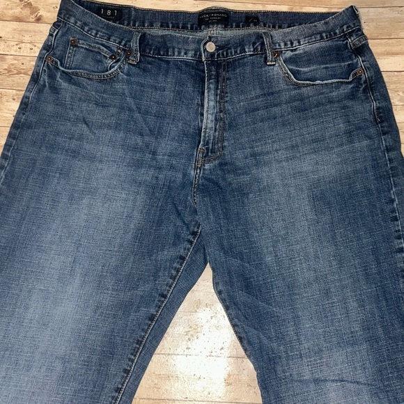 Lucky Brand 181 Relaxed Fit Jeans 40x34 - Picture 1 of 7